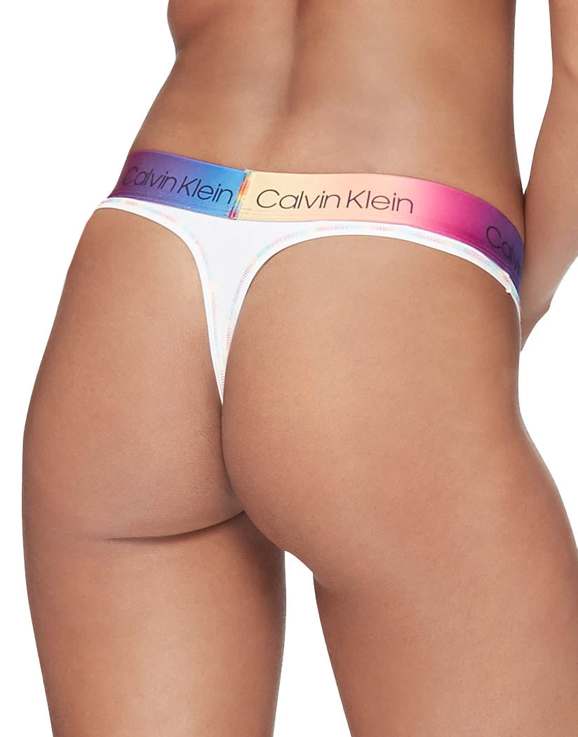 Calvin Klein Modern Cotton Thong QF6581 10 Calvin Klein Modern Cotton Thong QF6581 - Image 8