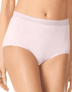 Warner's Breathe Freely Brief Panty With Lace RS4901P 11 Warner's Breathe Freely Brief Panty With Lace RS4901P -Wacoal Shop Warner s RS4901P Rose Water B