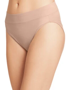 Warner's No Pinching No Problems High Cut Brief Panty 5138J -Wacoal Shop Warners 5138 Mocha MCH B